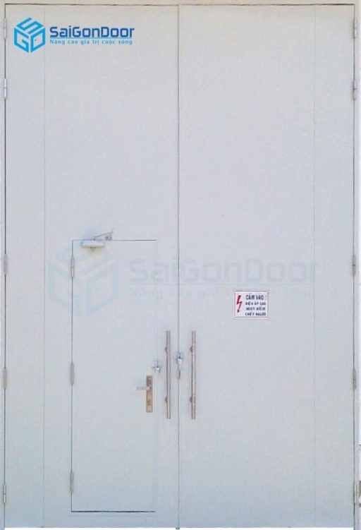 Cua thep chong chay 3P canh nho lon cho nha xuong.png